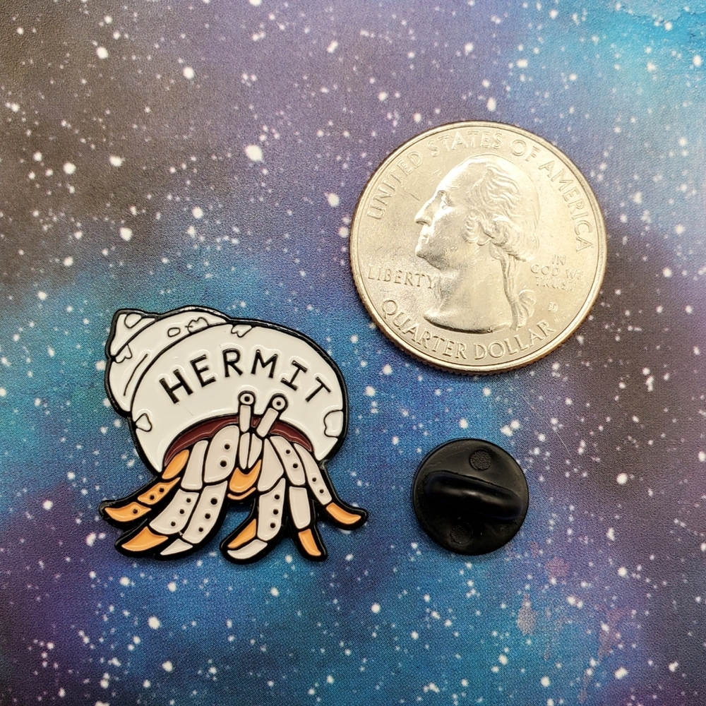 Hermit Crab Enamel Pin - Picture 2 of 3